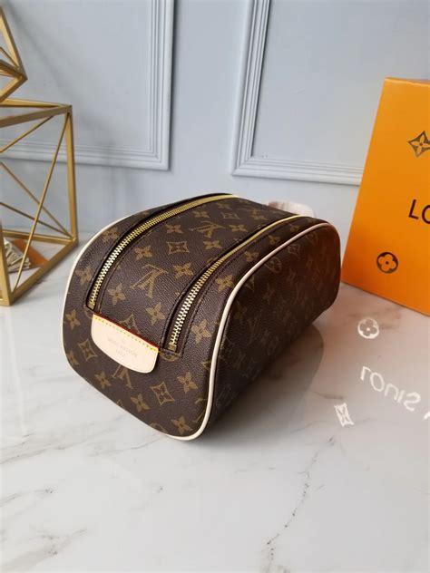 louis vuitton toiletry bag replica|louis vuitton toiletry bag men's.